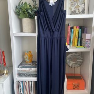 DAILYLOOK GILLI WOMEN'S ELSA CROPPED SURPLICE SLEEVELESS JUMPSUIT